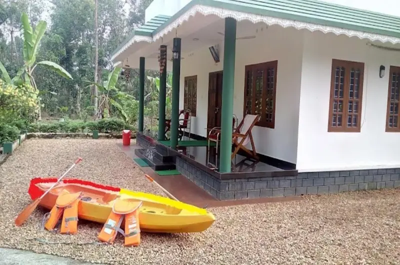 KUTTICKATTIL GARDENS HOMESTAY KUMARAKOM