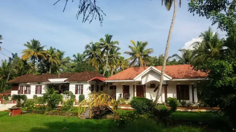 COCONUT CREEK KUMARAKOM