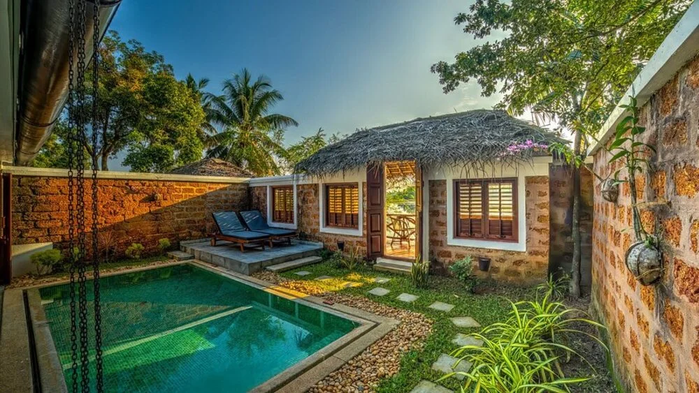 COCONUT LAGOON KUMARAKOM